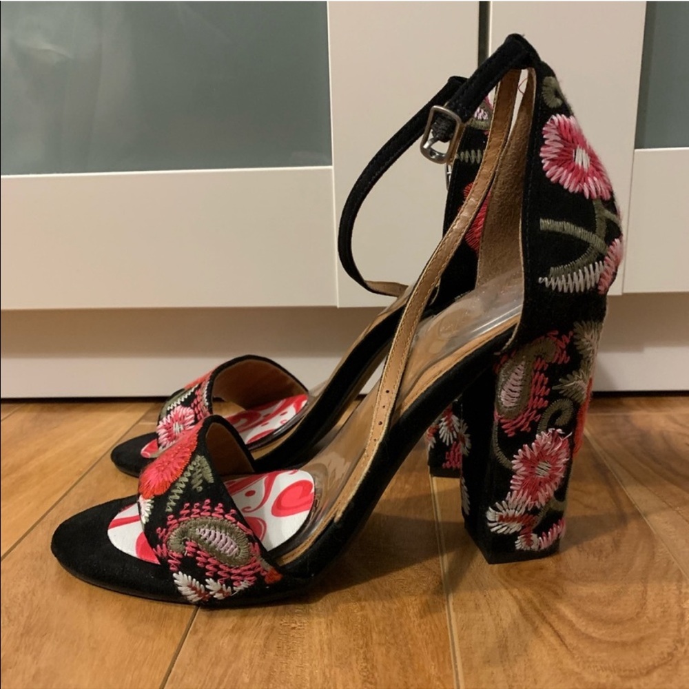 Floral embroidered heels size 8.5
